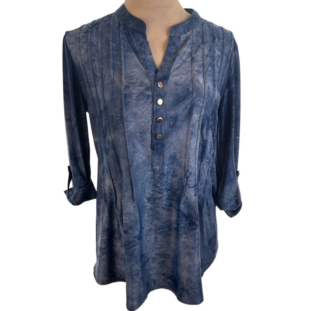 Elegant J.T.B Women's Blue Button-Down‎ Blouse Size Medium